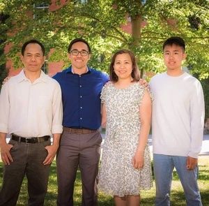 Meet your Posher, Carolyn